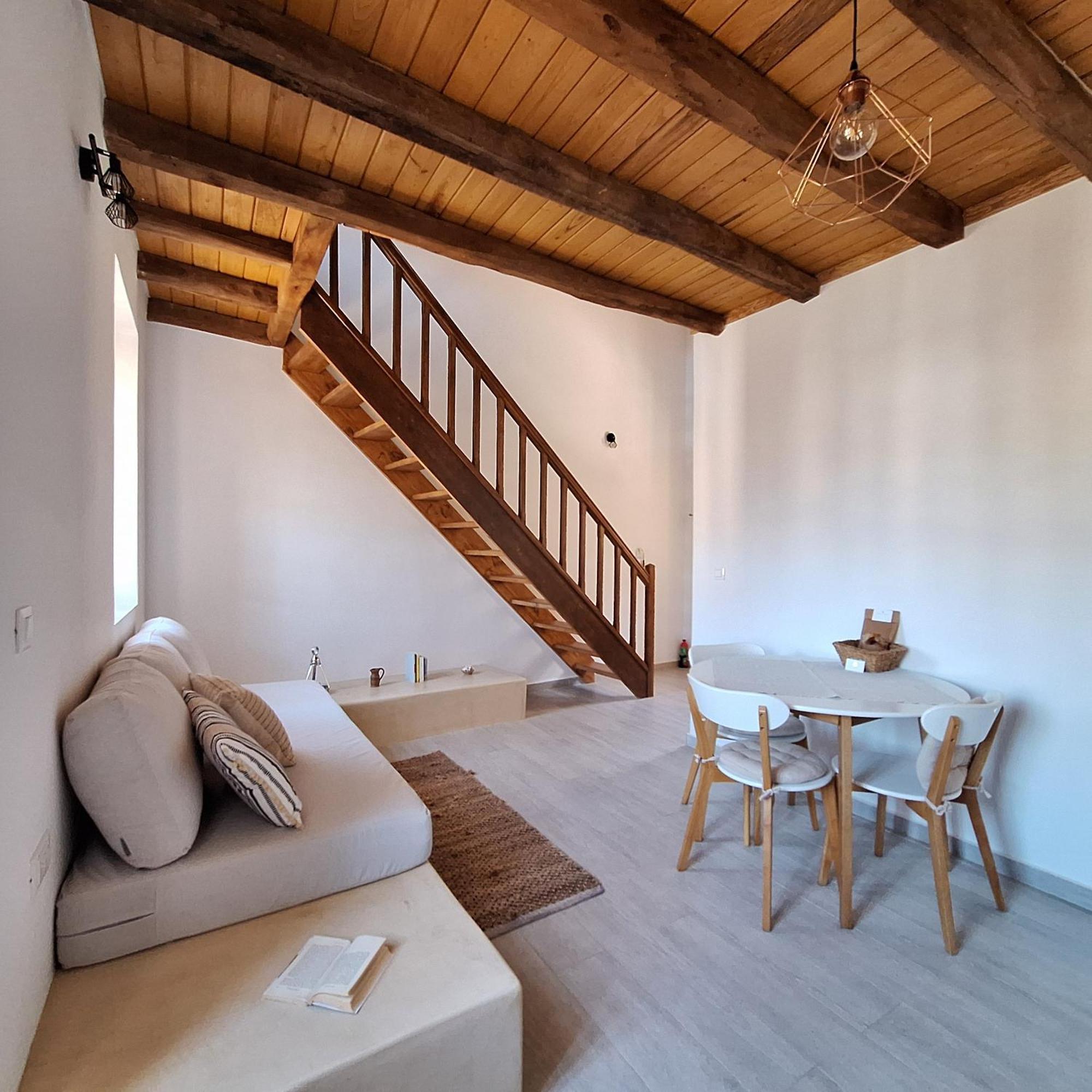 To Pefko - Mezzanines - Apartment Meyísti Екстериор снимка