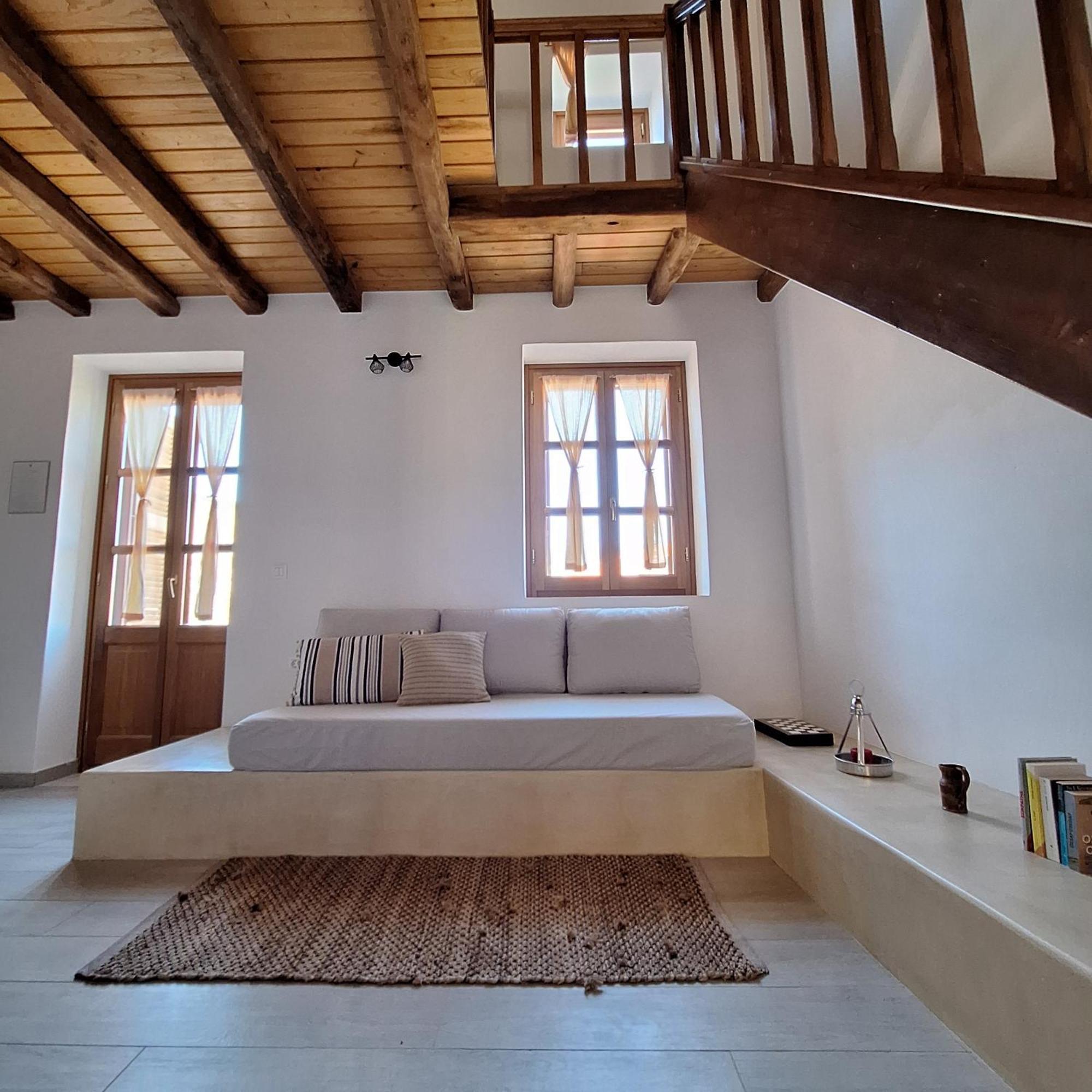 To Pefko - Mezzanines - Apartment Meyísti Екстериор снимка