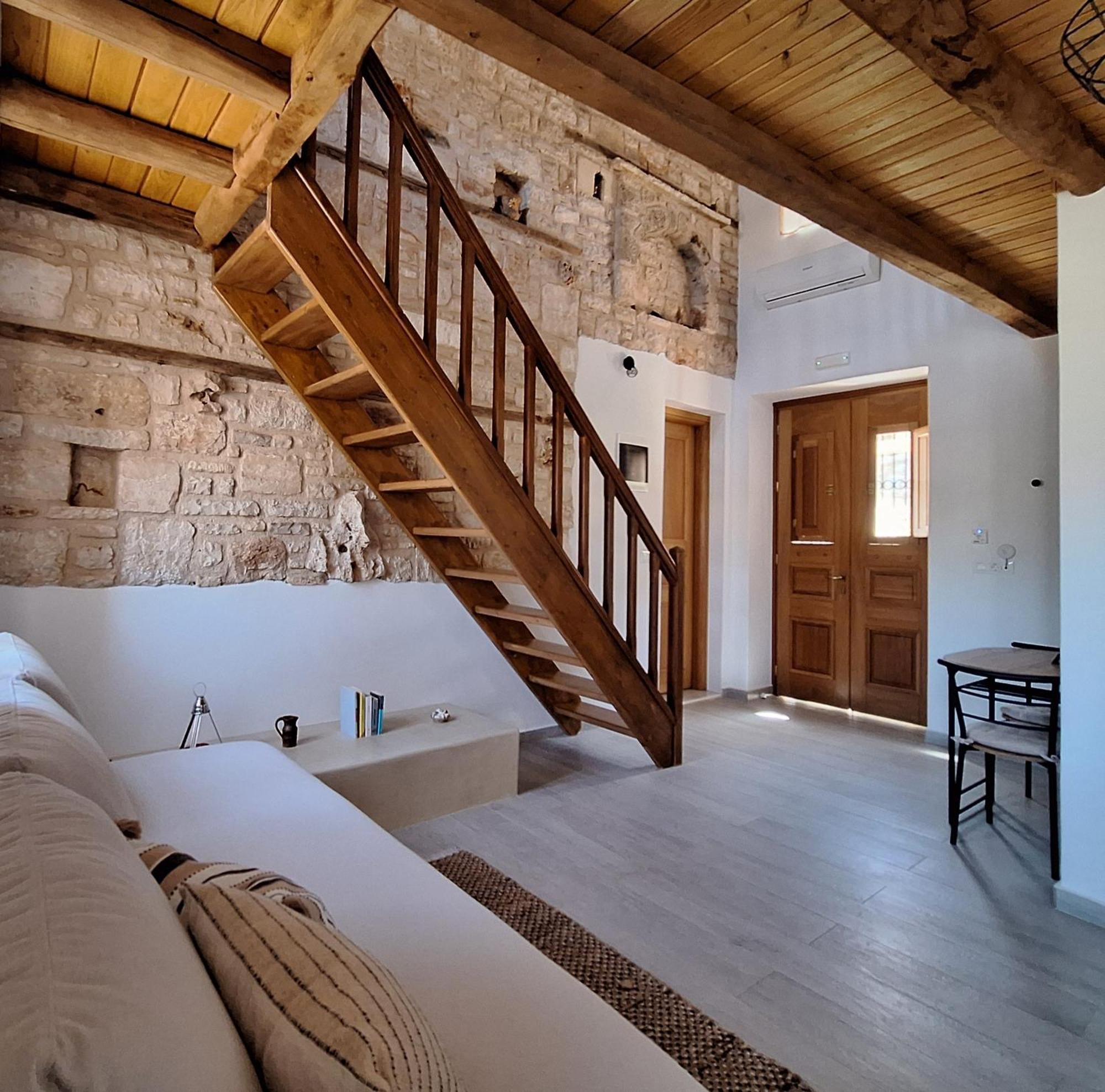 To Pefko - Mezzanines - Apartment Meyísti Екстериор снимка
