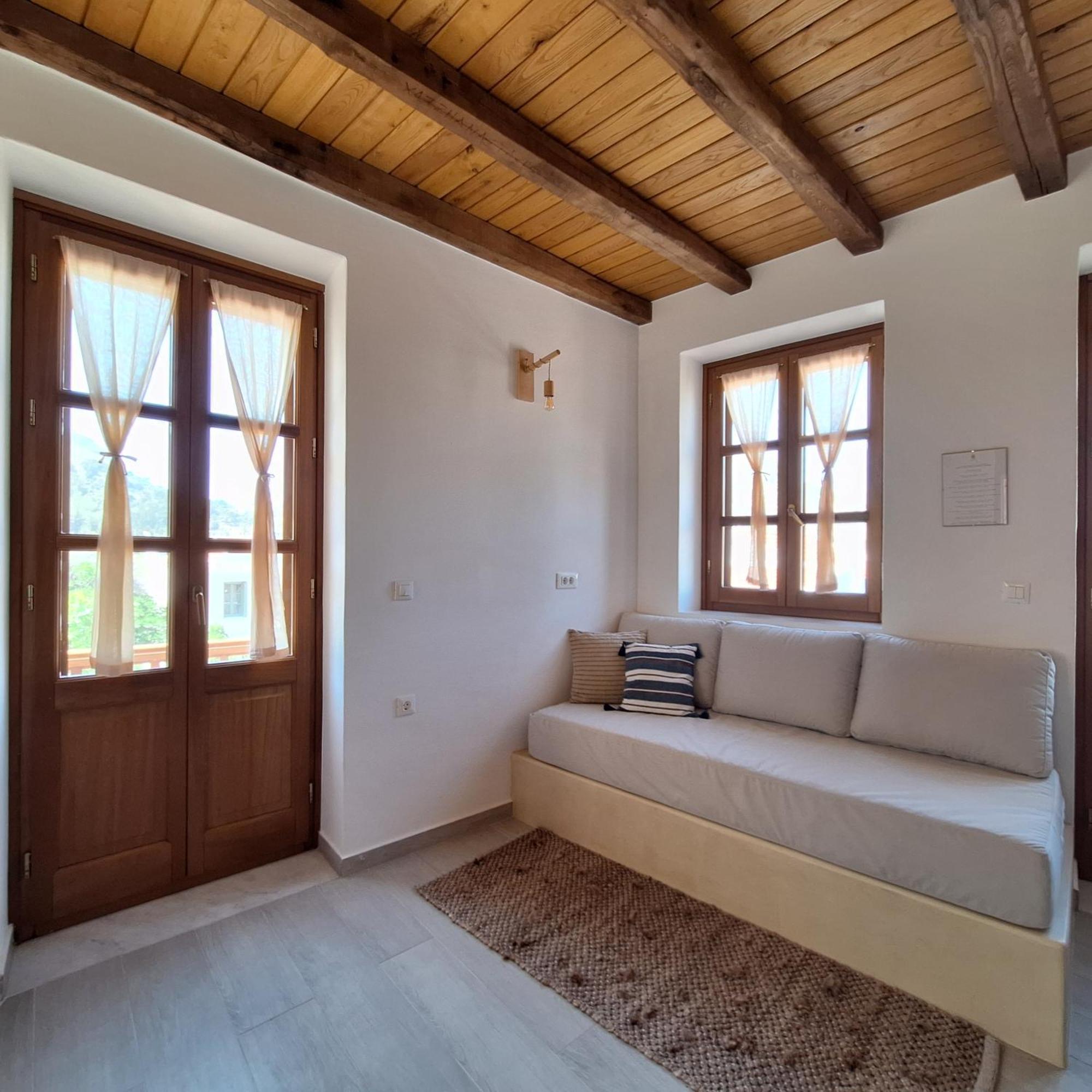 To Pefko - Mezzanines - Apartment Meyísti Екстериор снимка