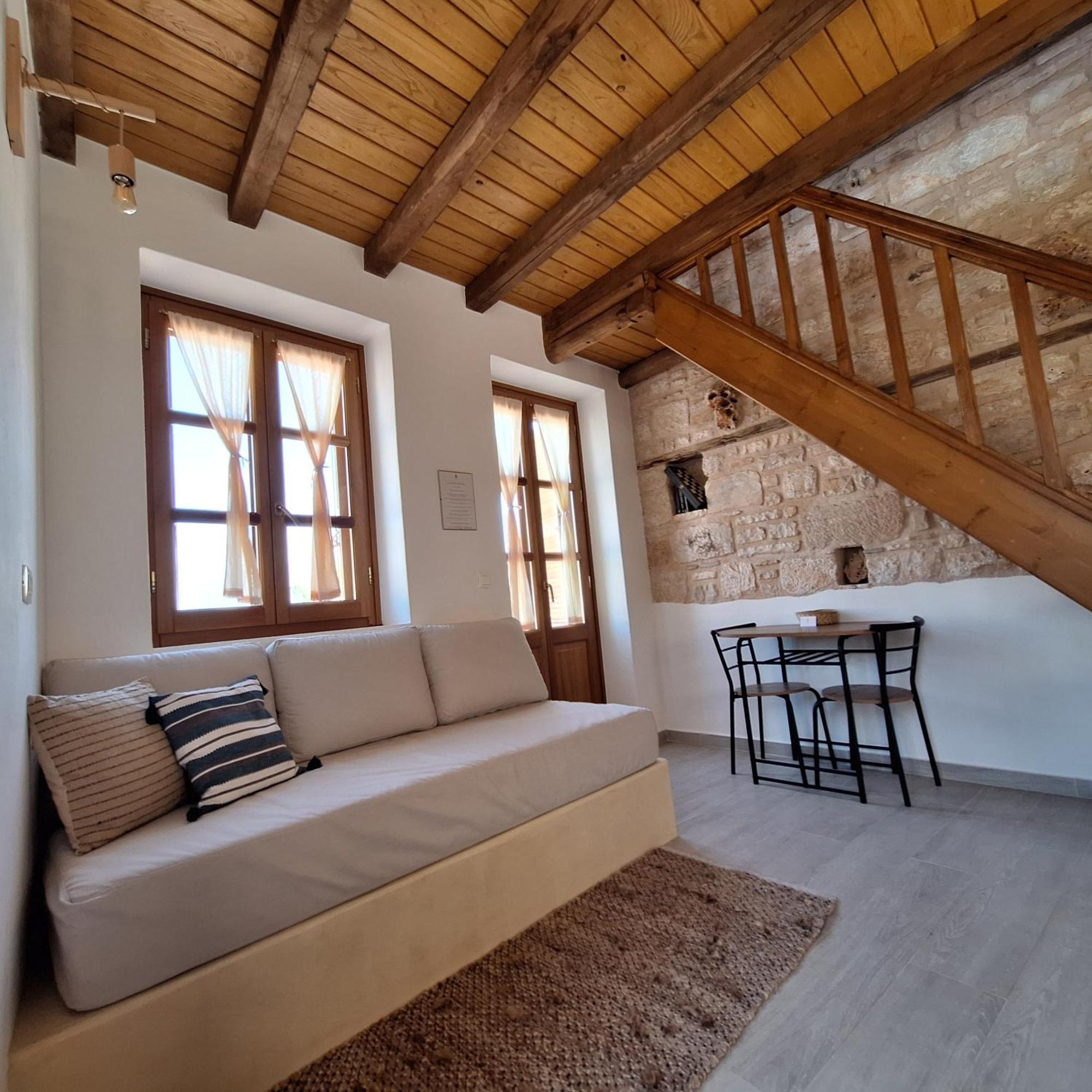 To Pefko - Mezzanines - Apartment Meyísti Екстериор снимка