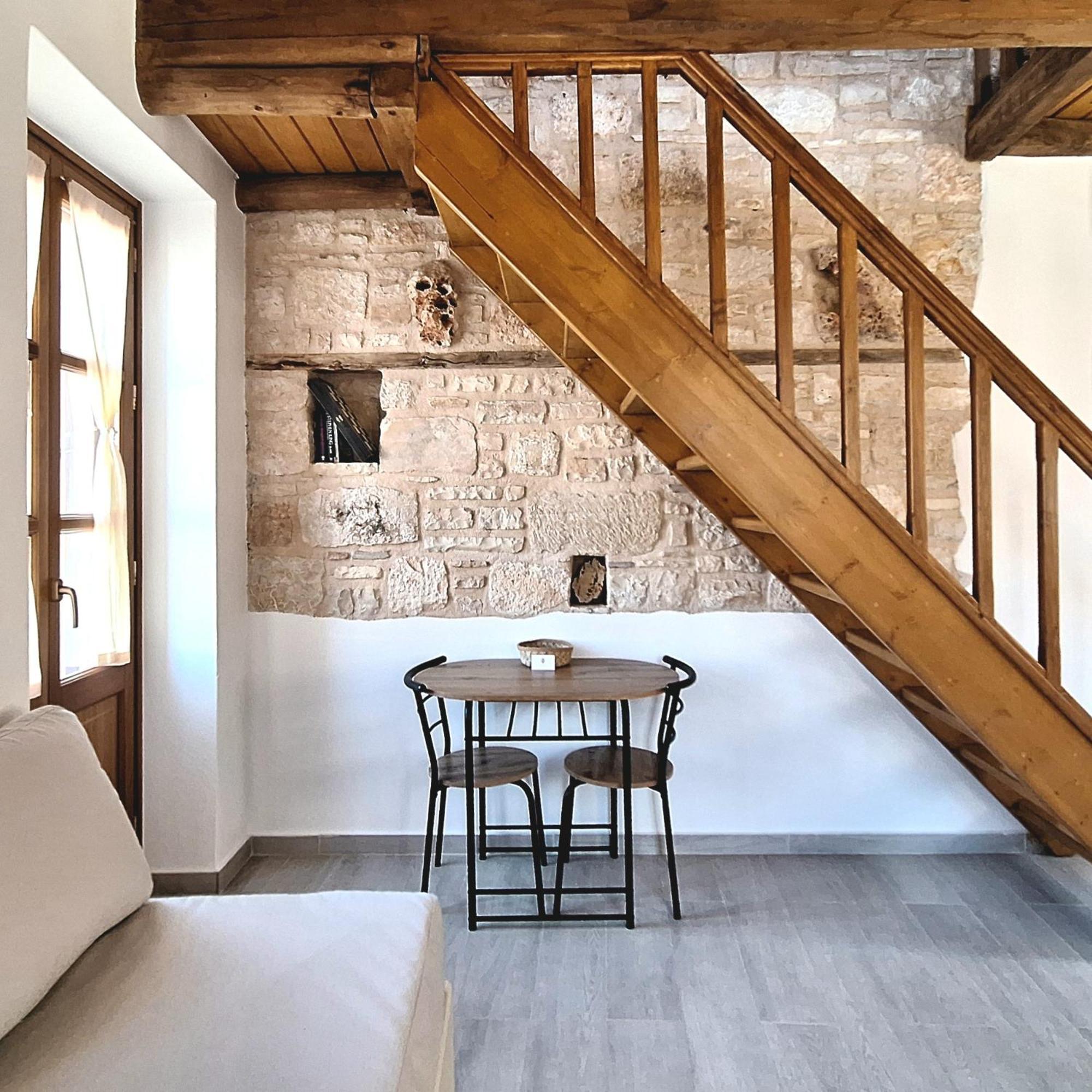 To Pefko - Mezzanines - Apartment Meyísti Екстериор снимка